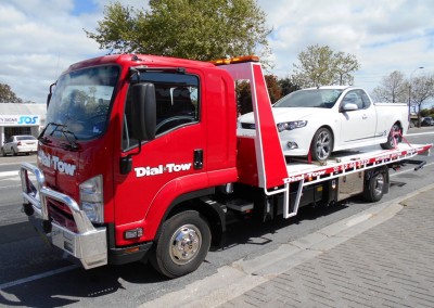 A tradesman's UTE being picked up in country South Australia to be towed to Adelaide